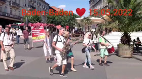 Tolle Menschen waren auch in Baden-Baden für Frieden und Selbstbestimmung auf der Straße ❤️ by emy