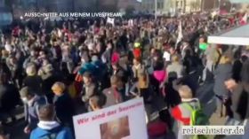 Wie bestellt – die Gewalt bei der Corona–Demo in Leipzig by emy